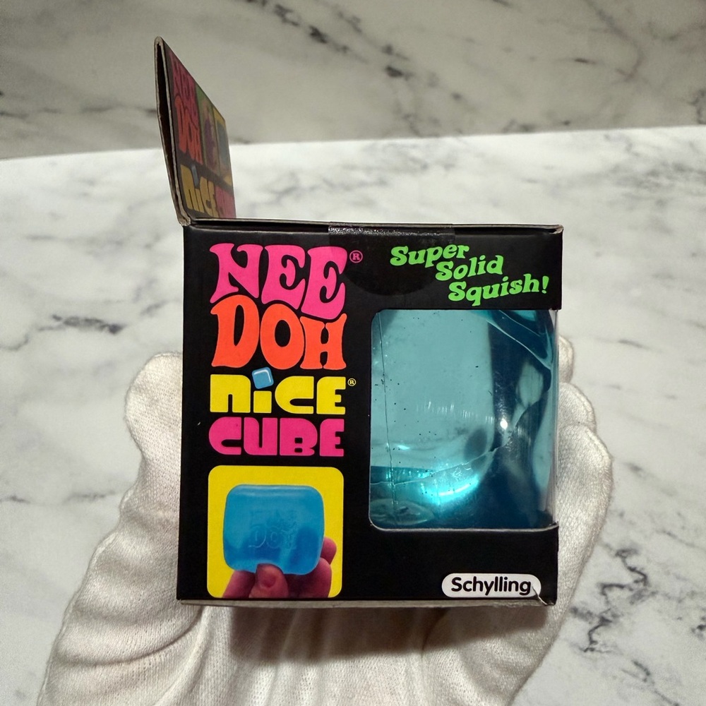 NeeDoh Nice Cube BLUE - Picture 3 of 6